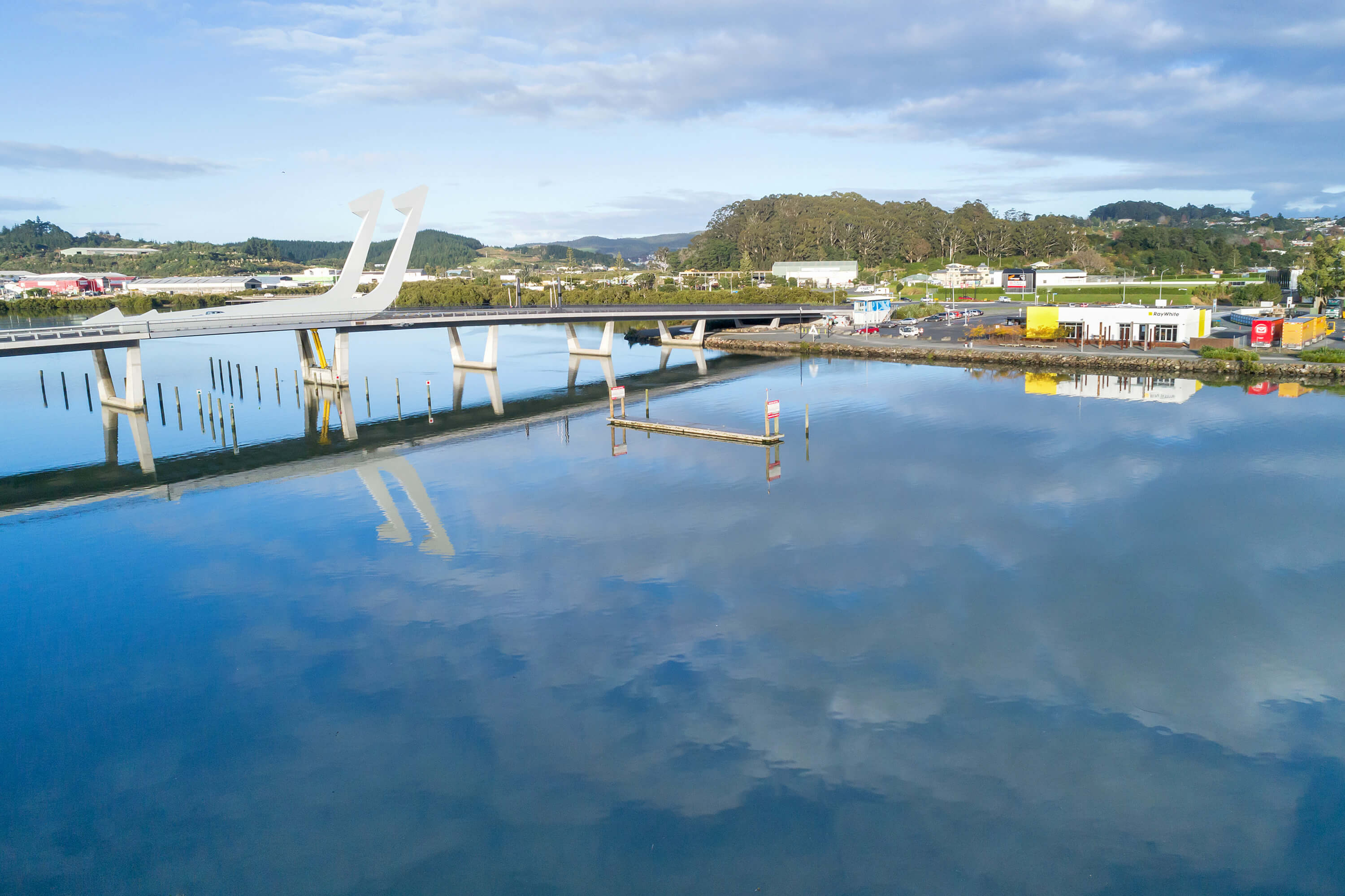 shed builders nz, bridge over a lake nz